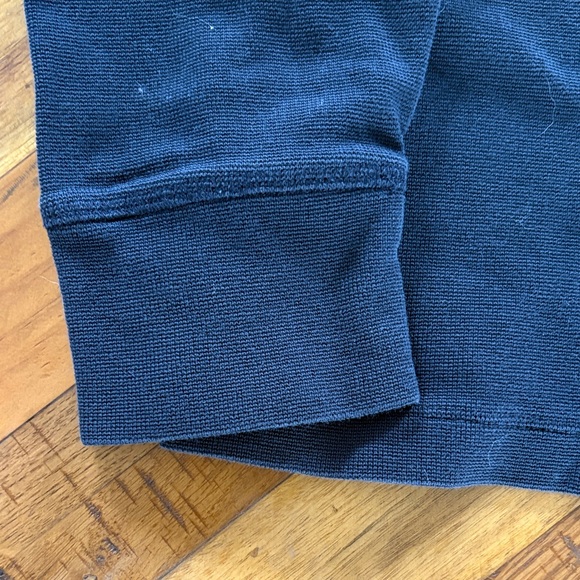 Vince Men's Deep Blue Long Sleeve Henley - Picture 4 of 4
